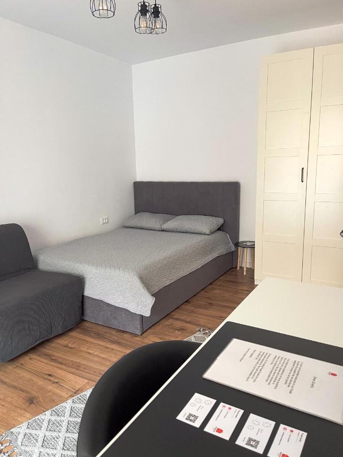 Puzzle Studio Bukurešť Exteriér fotografie